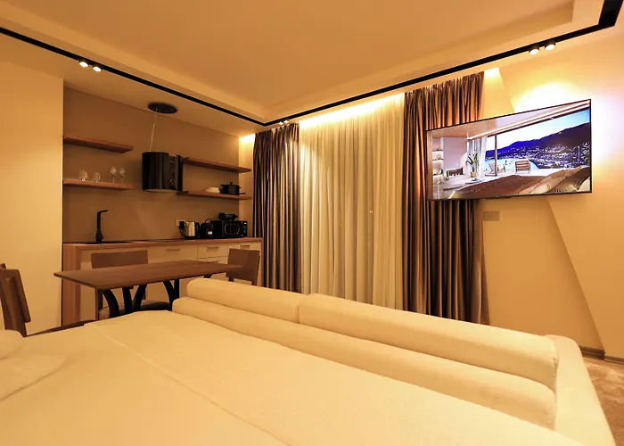 Aparthotel Deha & 4*