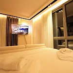 Deha & شقة فندقية