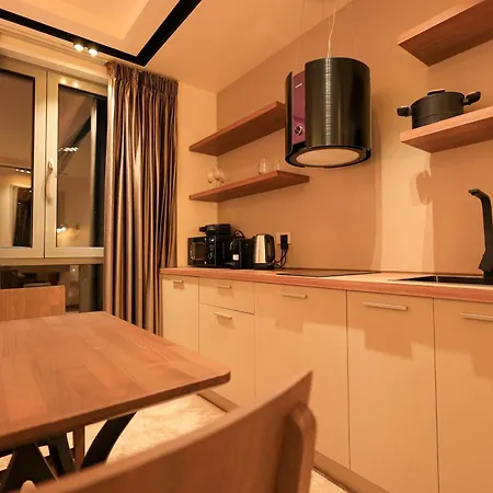 Deha & Aparthotel Tirana