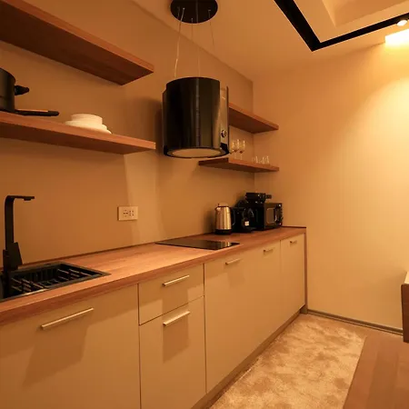 Aparthotel Deha & 4*